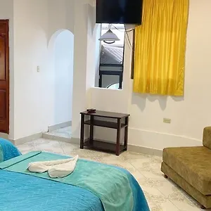 Carliza Ii Backpackers Guest house